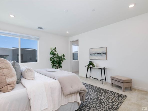 3641 S Allston Paseo 11, Ontario CA 91761