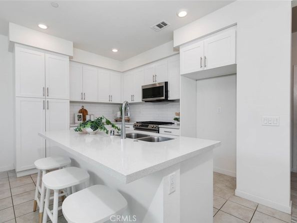 3641 S Allston Paseo 11, Ontario CA 91761