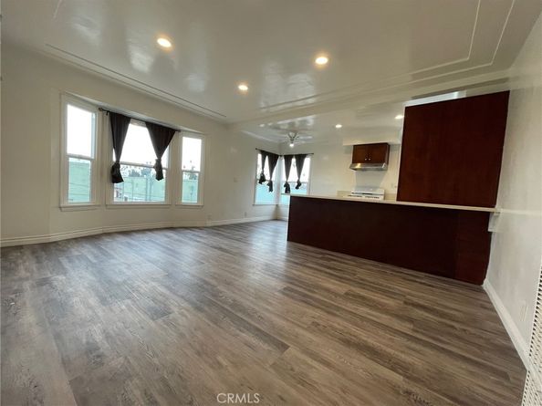 3968 Arlington Avenue, Los Angeles CA 90008