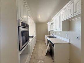 13466 Almetz Street, Sylmar CA 91342