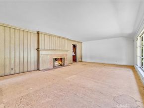 3570 Lombardy Road, Pasadena CA 91107