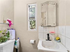 142 Stockbridge, Alhambra CA 91801