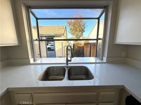 2421 Hawthorn, Escondido CA 92027