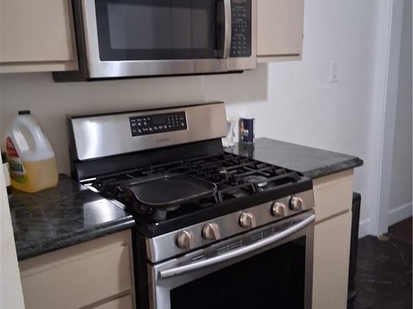 270 E Heath Lane, Long Beach CA 90805