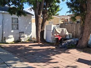 270 E Heath Lane, Long Beach CA 90805