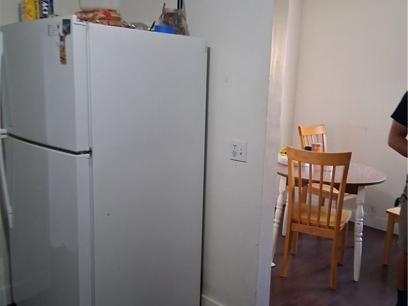 270 E Heath Lane, Long Beach CA 90805