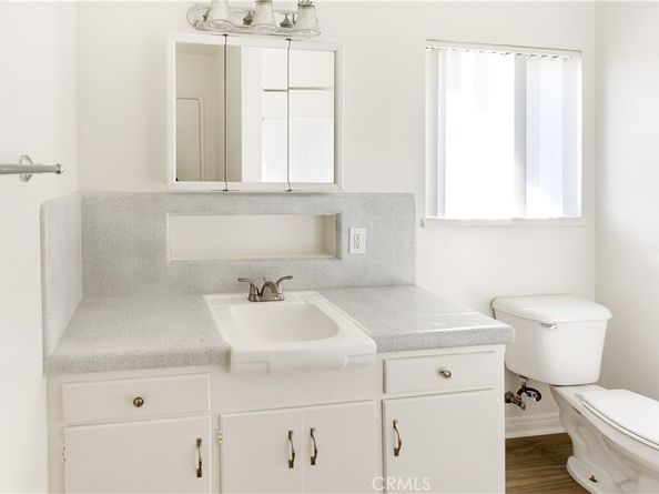 418 E Harvard Road D, Burbank CA 91501
