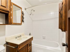 531 N Niagara, Burbank CA 91505