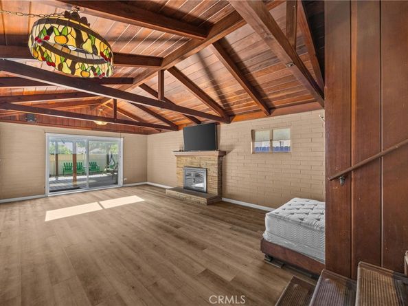 122 E Rosewood Court, Ontario CA 91764