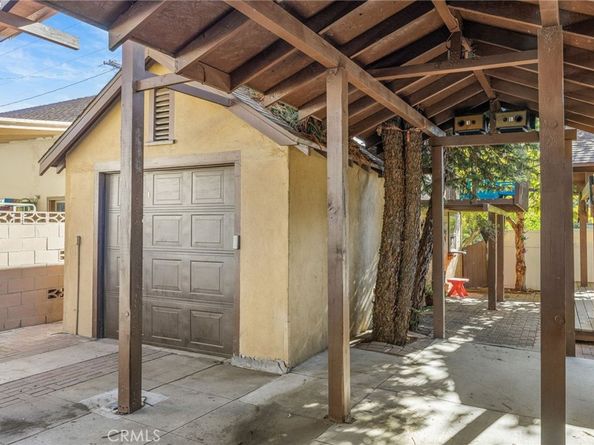 122 E Rosewood Court, Ontario CA 91764