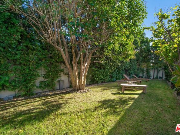 7528 Flight Avenue, Los Angeles CA 90045