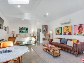 7528 Flight Avenue, Los Angeles CA 90045