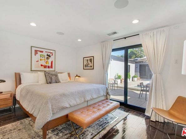 7528 Flight Avenue, Los Angeles CA 90045