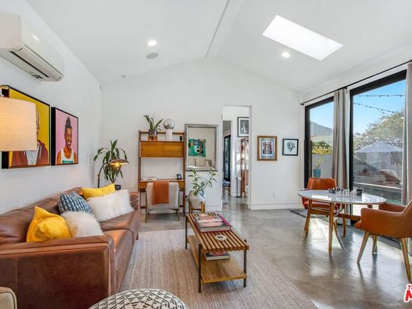 7528 Flight Avenue, Los Angeles CA 90045