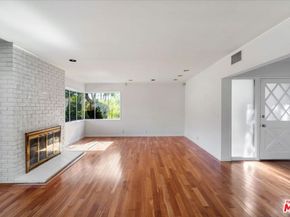 9581 Stuart Lane, Beverly Hills CA 90210