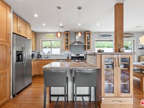 7135 Earldom Avenue, Playa Del Rey CA 90293
