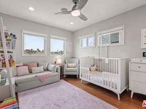 7135 Earldom Avenue, Playa Del Rey CA 90293
