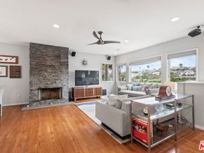 7135 Earldom Avenue, Playa Del Rey CA 90293
