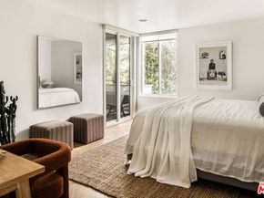 10800 Holman Avenue 201, Los Angeles CA 90024