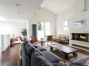 344 Indiana Avenue, Venice CA 90291