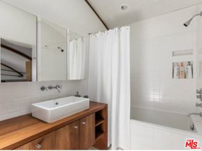 344 Indiana Avenue, Venice CA 90291