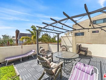 2340 Fox Hills Drive