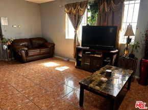 1363 E 59th Street, Los Angeles CA 90001