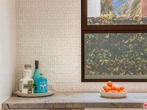 1012 1/2 Euclid Street, Santa Monica CA 90403