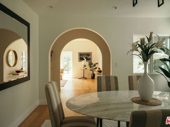 1237 S Curson Avenue, Los Angeles CA 90019