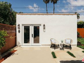 1237 S Curson Avenue, Los Angeles CA 90019