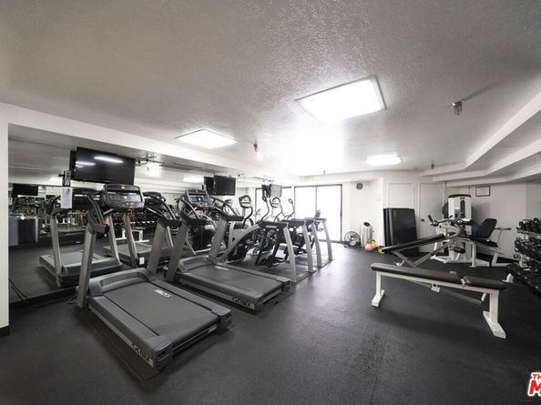 121 S Hope Street 431, Los Angeles CA 90012