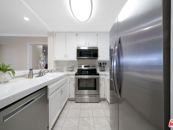 121 S Hope Street 431, Los Angeles CA 90012