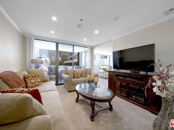 121 S Hope Street 431, Los Angeles CA 90012