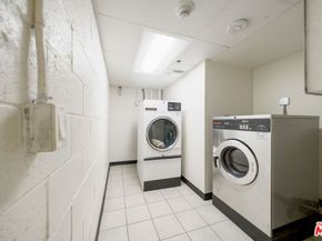 121 S Hope Street 431, Los Angeles CA 90012