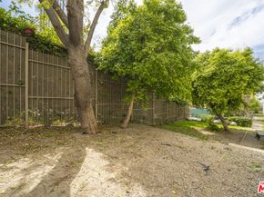 121 S Hope Street 431, Los Angeles CA 90012