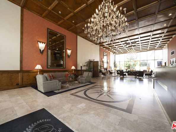 121 S Hope Street 431, Los Angeles CA 90012