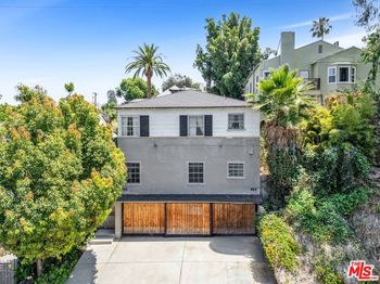 422 S Coronado Street