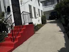 924 N Chester Avenue, Inglewood CA 90302