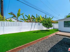 7832 Croydon Avenue, Los Angeles CA 90045