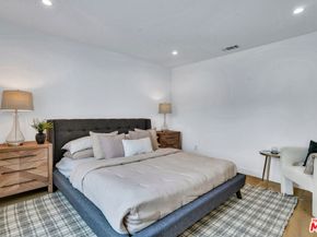 7832 Croydon Avenue, Los Angeles CA 90045
