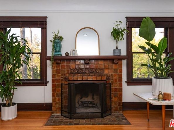 2027 N Canyon Drive, Los Angeles CA 90068