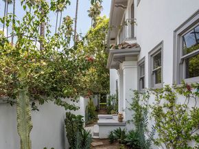 2027 N Canyon Drive, Los Angeles CA 90068