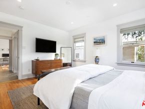 2027 N Canyon Drive, Los Angeles CA 90068