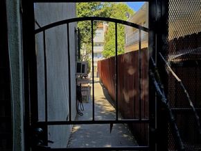 1433 N Martel Avenue, Los Angeles CA 90046