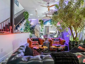 2515 Lincoln Boulevard, Venice CA 90291