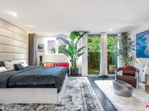 2515 Lincoln Boulevard, Venice CA 90291