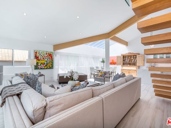 18 Union Jack Street 302, Marina Del Rey CA 90292