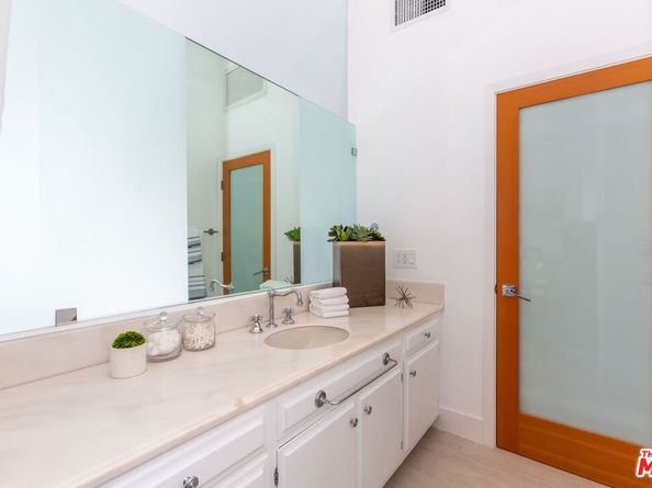 18 Union Jack Street 302, Marina Del Rey CA 90292