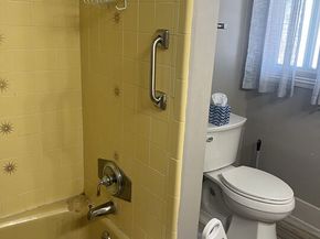 5429 Chesley Avenue, Los Angeles CA 90043