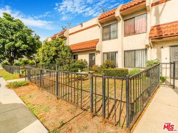 11414 S Budlong Avenue